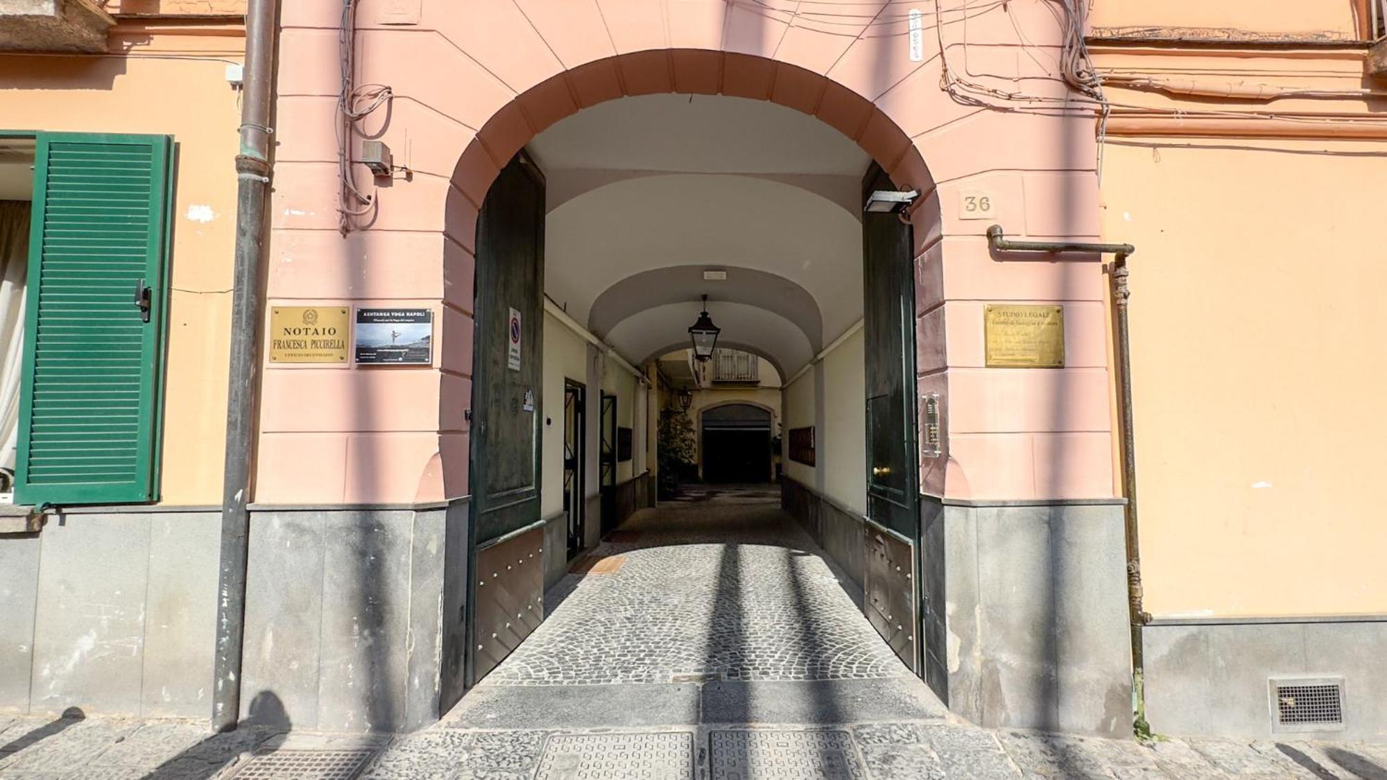 Don Vittorio A Chiaia Hotel Naples Exterior photo