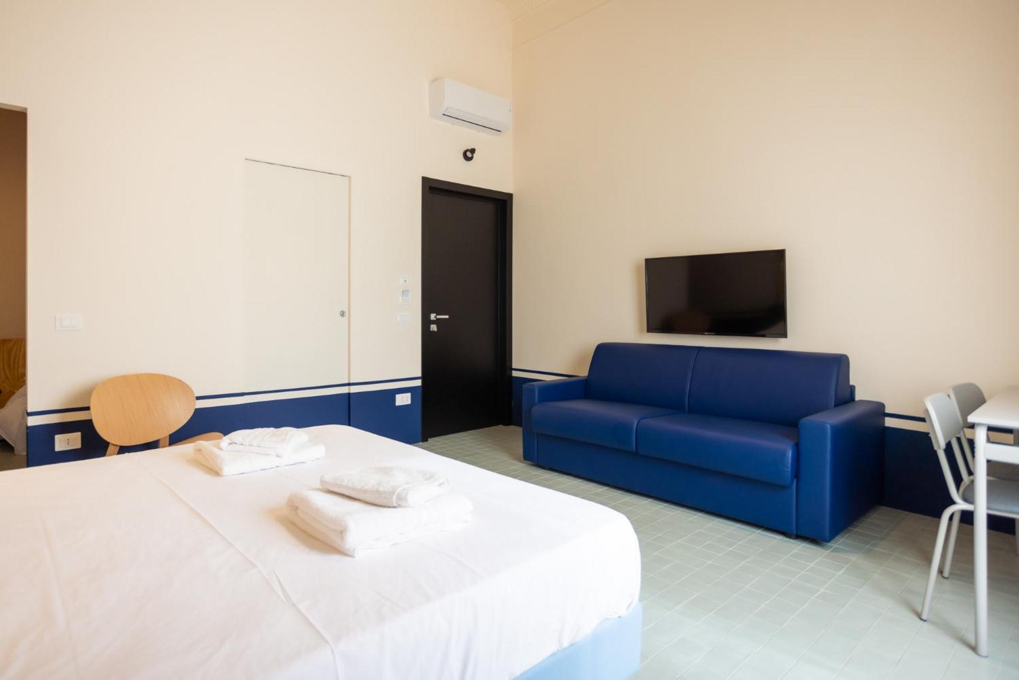 Don Vittorio A Chiaia Hotel Naples Exterior photo