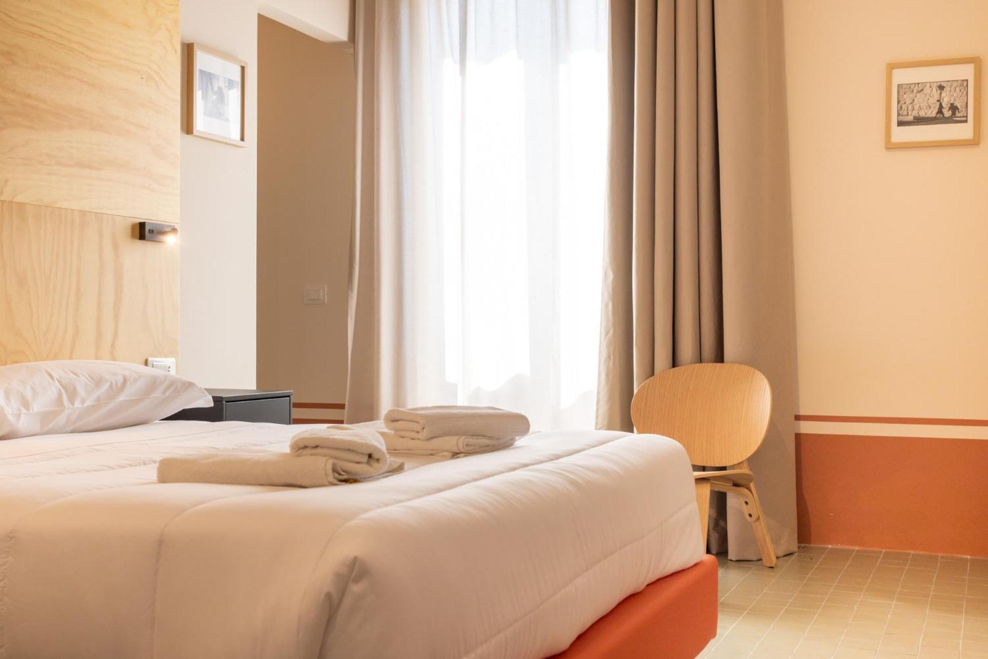 Don Vittorio A Chiaia Hotel Naples Exterior photo